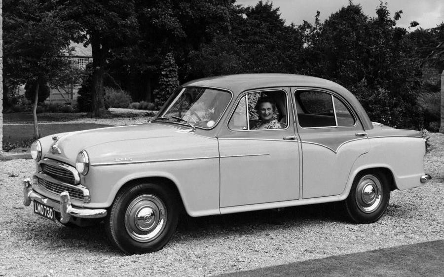 Morris Isis (Series II) '1956